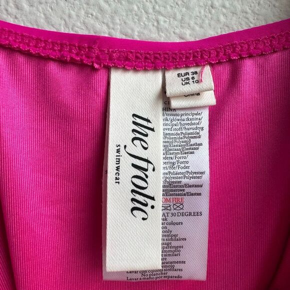 The Frolic Hot Pink Seamless Scallop Clarissa One Piece Swimsuit Size 6 Small - Picture 4 of 9